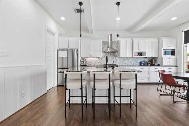 Building Photo - 1303 Upland Retreat Dr