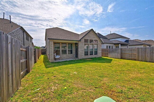 Building Photo - 7211 Pr Hts Dr