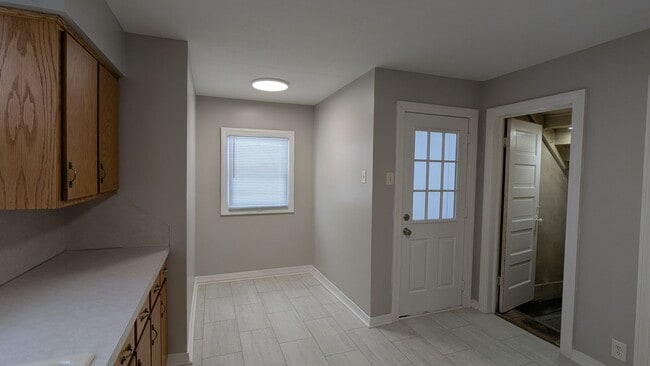 Building Photo - 1518 2nd Ave