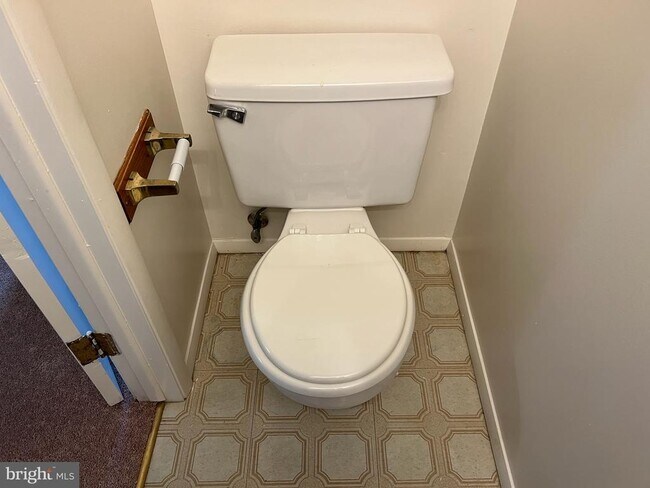 Building Photo - 7728 Havenside Terrace