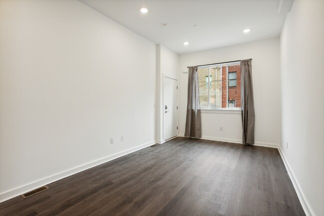 Building Photo - 2020 N 18th St