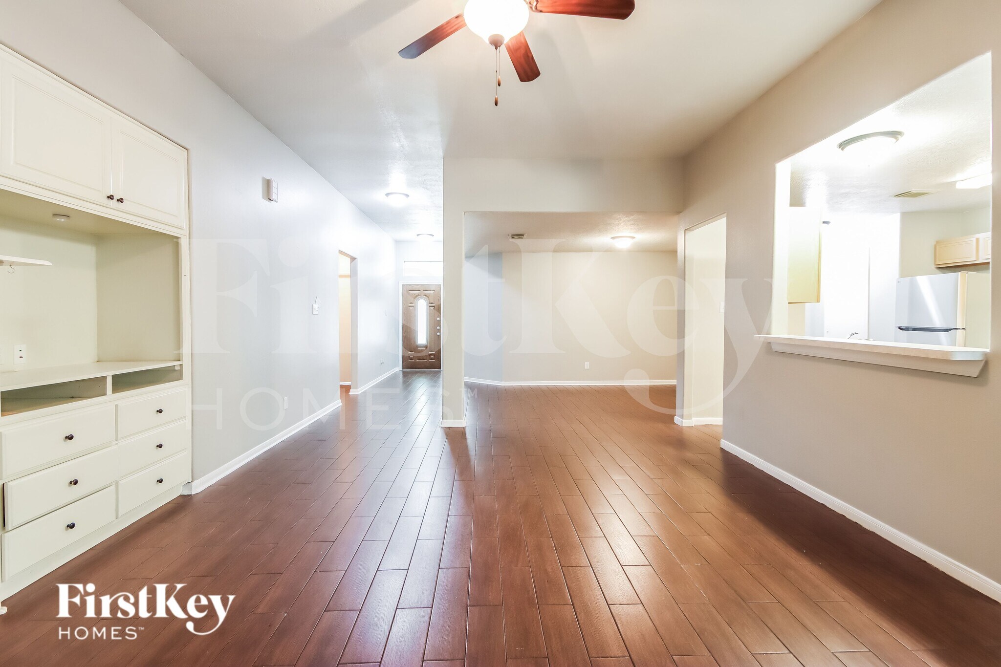 Building Photo - 26967 Crown Haven Ct