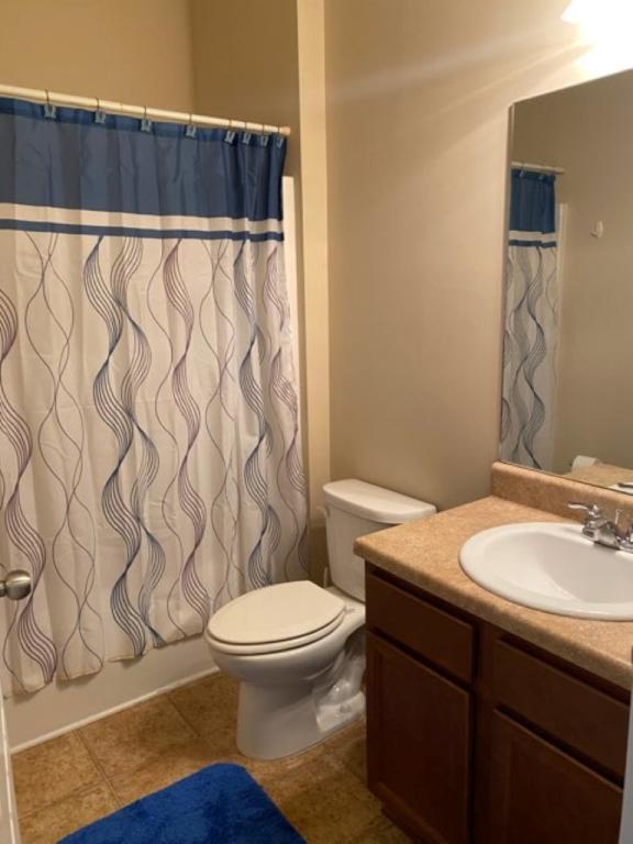 Building Photo - 135 Broomsedge Ln