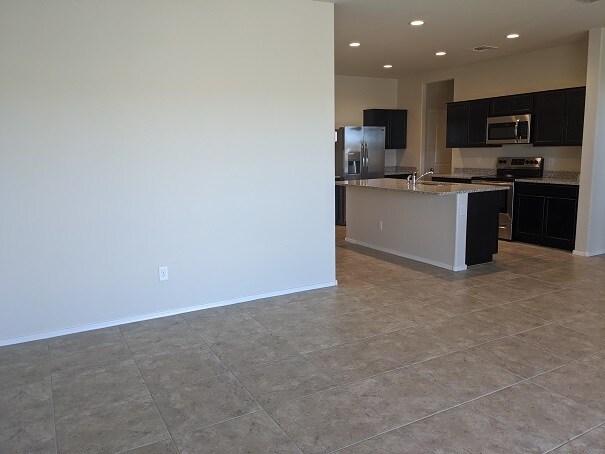 Building Photo - 36488 W Barcelona Ln
