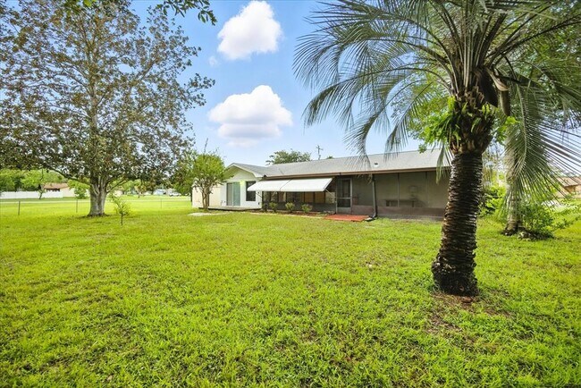 Building Photo - 4262 S Centennial Ave