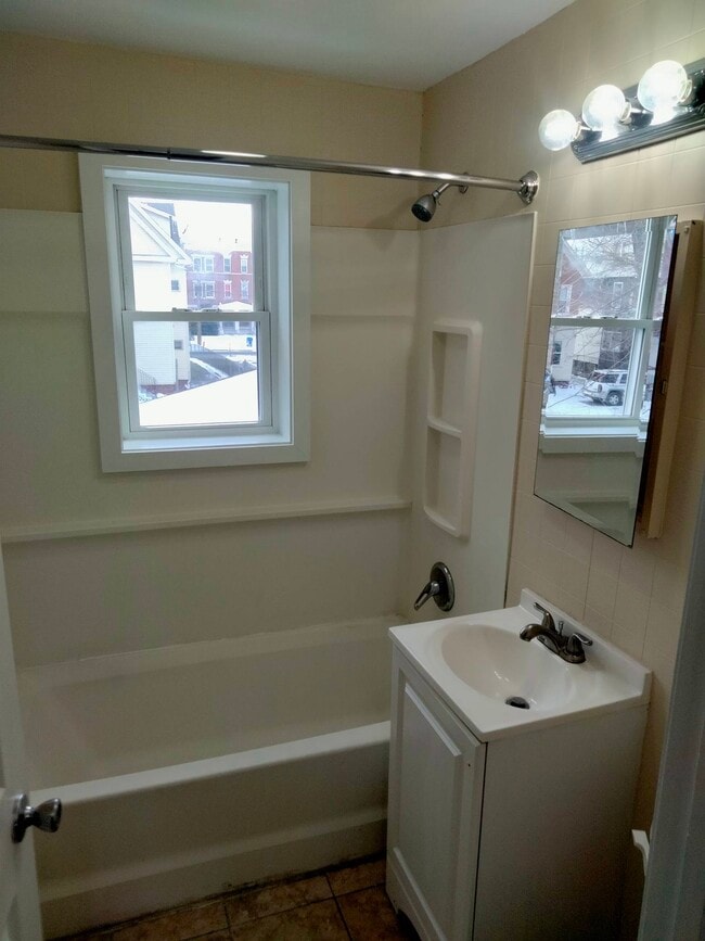 Building Photo - 29-31 Annawan St