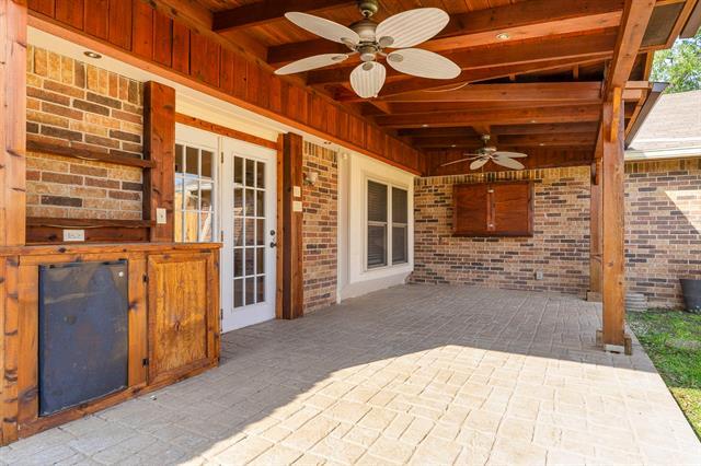 Building Photo - 4248 Ireland St