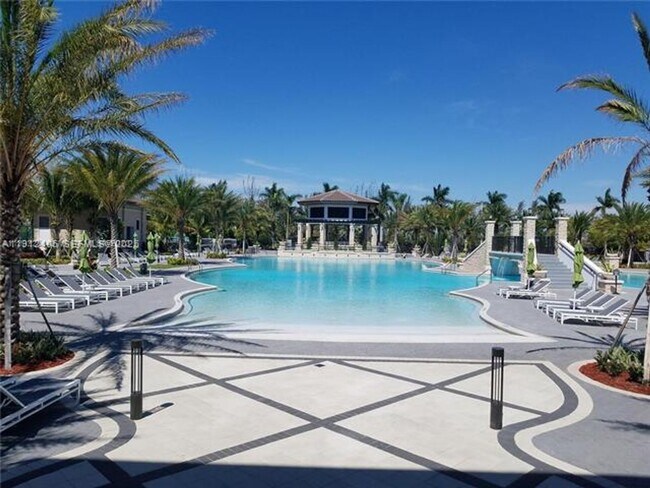 Building Photo - 10440 NW 78th Terrace