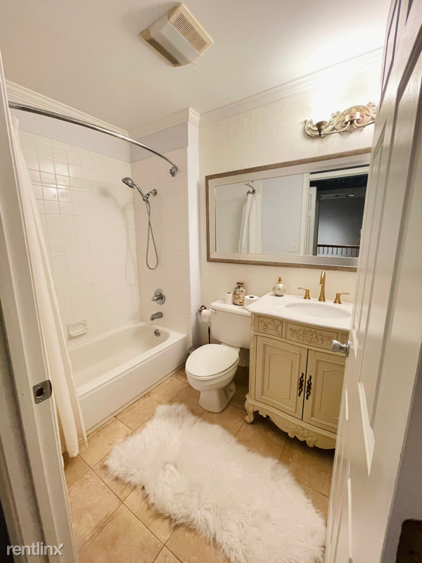 Building Photo - 3 br, 2.5 bath Townhome - 62 Bergen Ridge ...