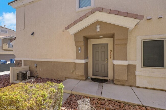 Building Photo - 3513 Hazelnut Pine Pl