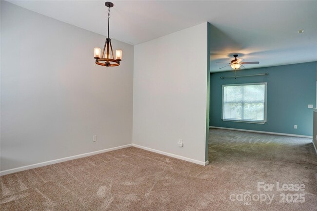 Building Photo - 12411 Stratfield Pl Cir