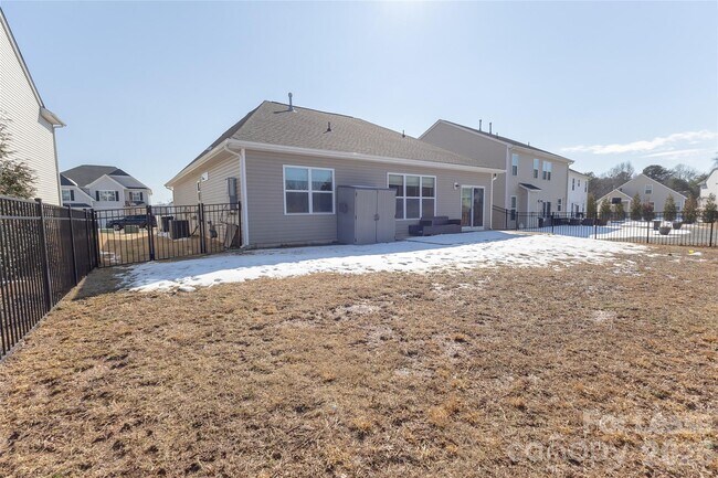 Building Photo - 4471 Dover Ct