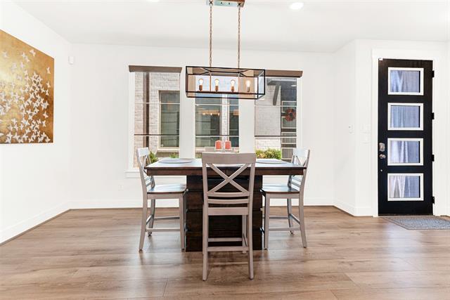 Building Photo - 7717 Reis Ln