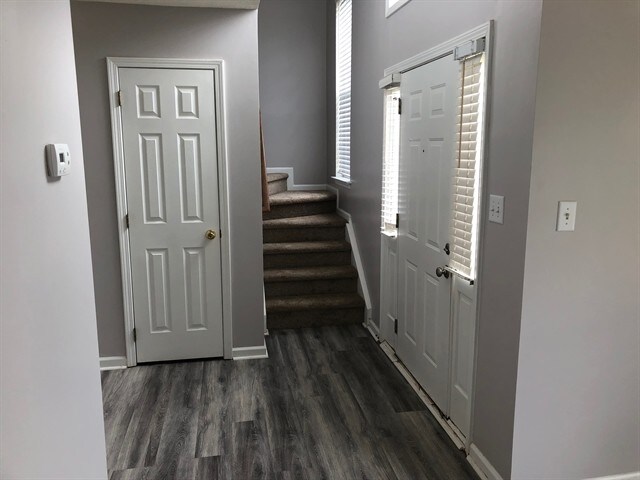 Building Photo - 9806 Coriander Ct