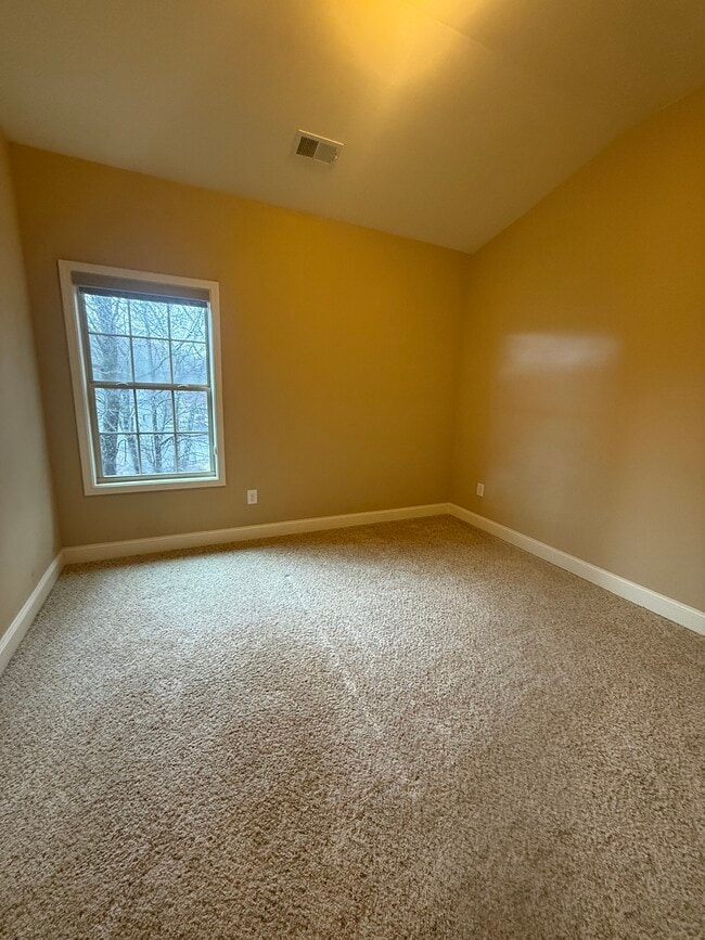 Building Photo - 2667 Willow Fld Xing