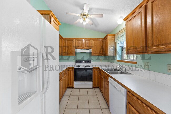 Building Photo - 8502 W Westlawn Cir