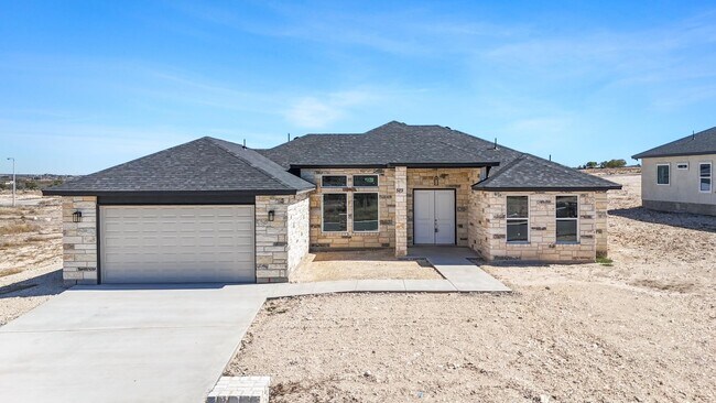 Building Photo - 523 Canyon Creek Dr