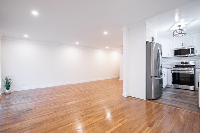 Building Photo - 1211 Detroit N St