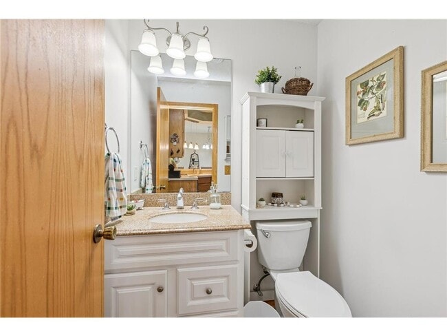 Building Photo - 8829 Branson Dr
