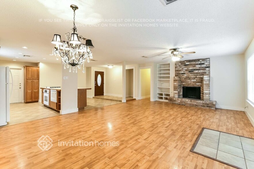 Building Photo - 2511 Peaceful Valley Dr