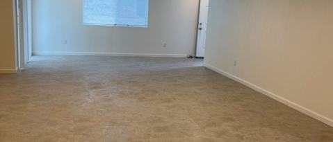 Building Photo - 1140 Deseret Ave