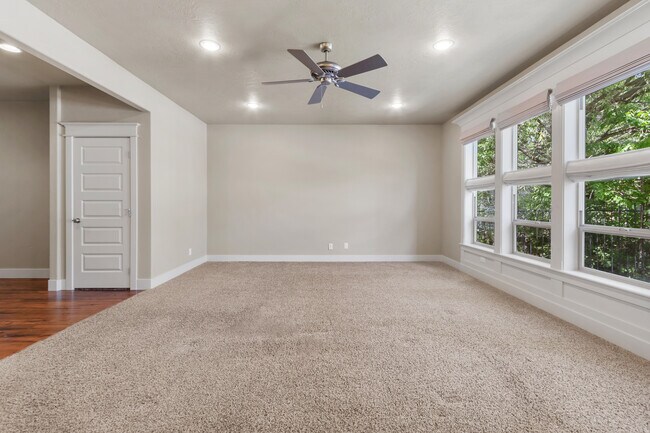 Building Photo - 4300 N Chapala Way