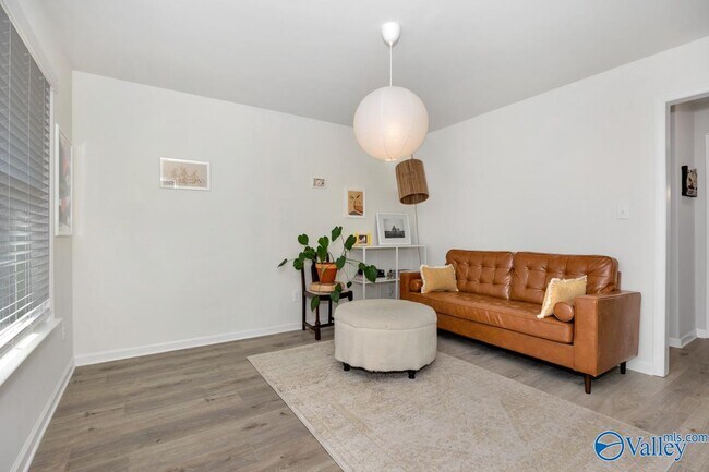 Building Photo - 14665 Bowman St