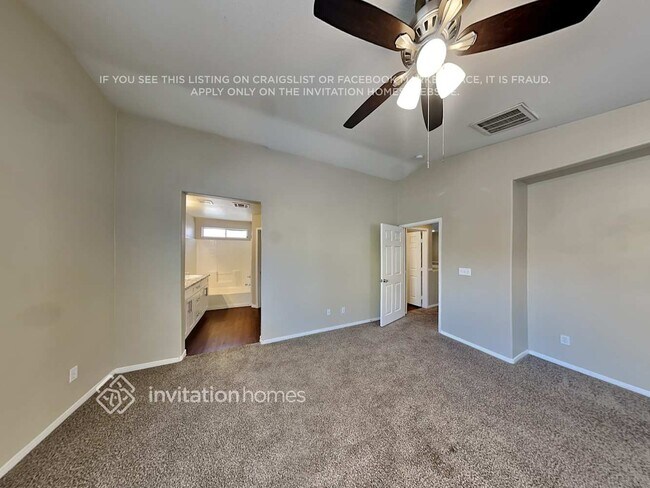 Building Photo - 6504 Abbey Door Ct
