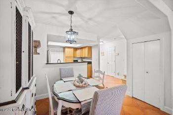 Building Photo - 69 Emerald Ct