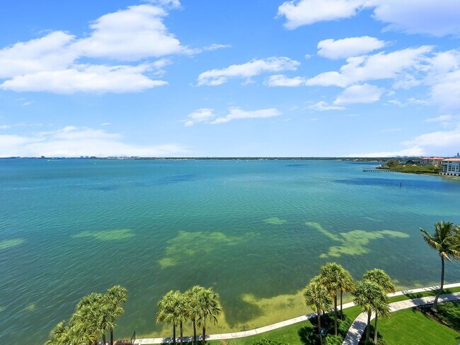 Building Photo - Luxury Waterfront Living at Bacopa Bay – Stunning 8th Floor Condo with Panoramic Views | 3beds/2....
