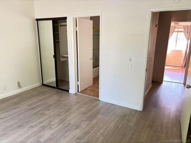 Building Photo - 3525 Caminito Carmel Landing
