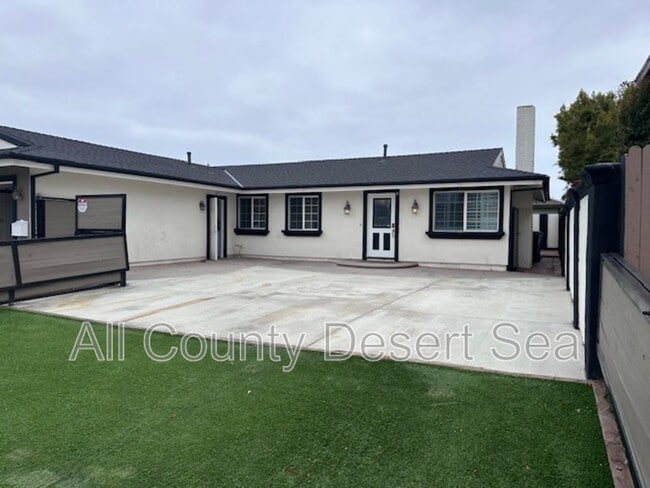 Building Photo - 17911 Caledonia Cir