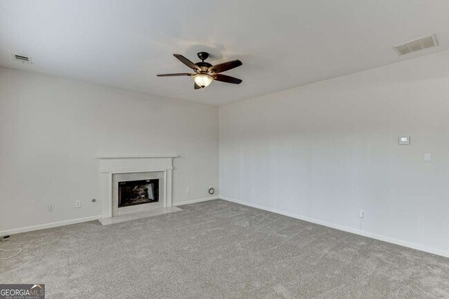 Building Photo - 300 Beckenham Walk Dr