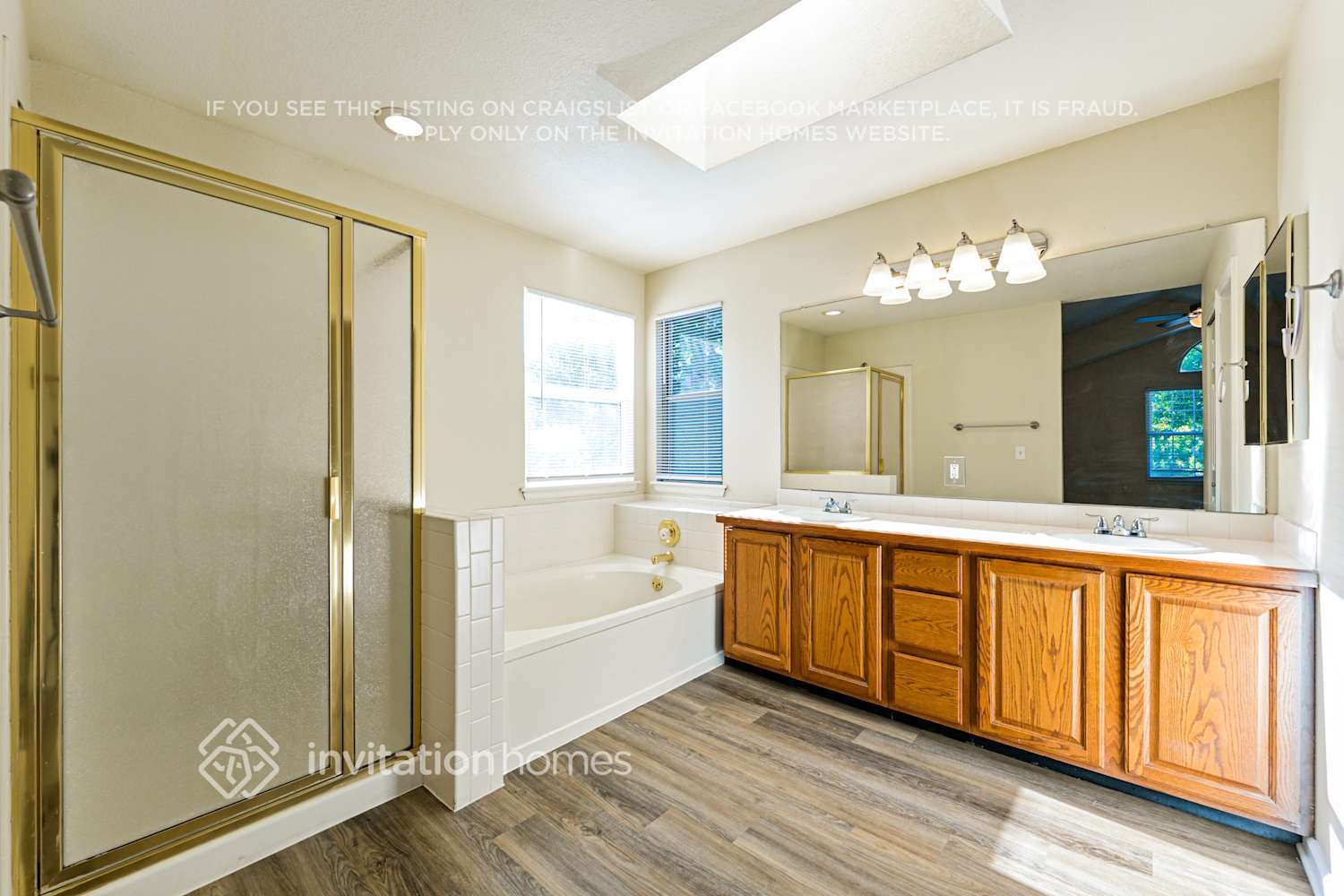 Building Photo - 4511 N Blazingstar Trail