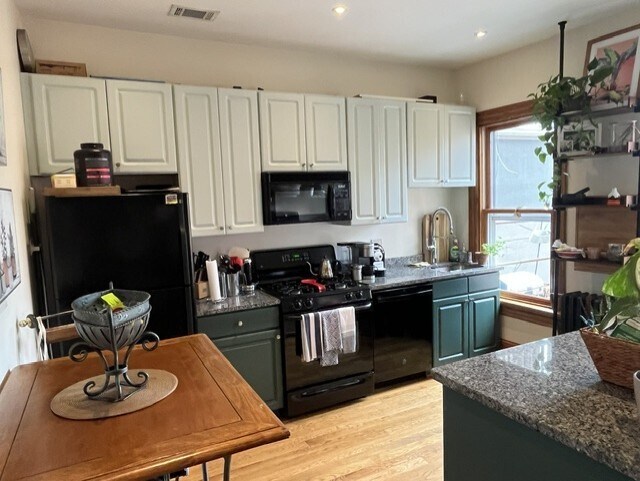 Kitchen - 301 T St NW