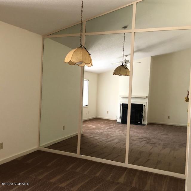 Building Photo - 103 Ashley Pl