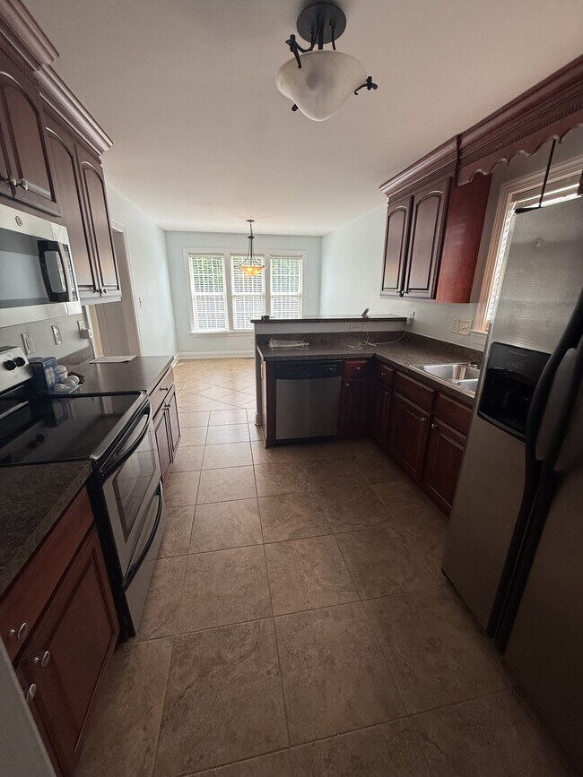 Building Photo - 66 Waxflower Dr