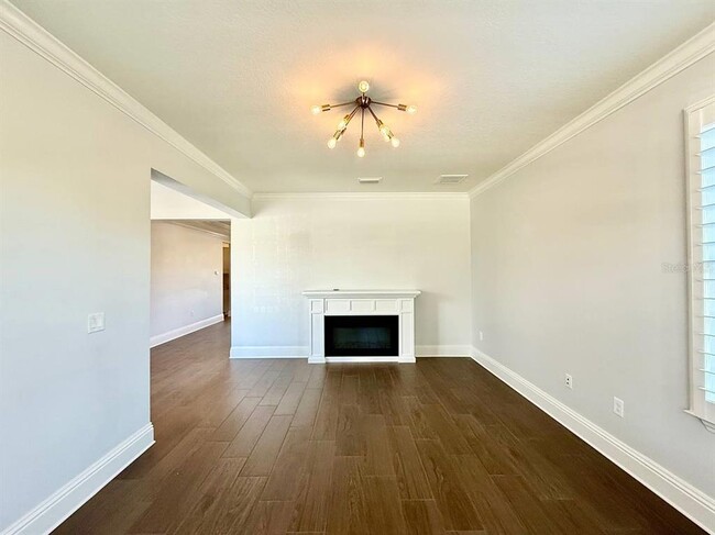 Building Photo - 18824 Birchwood Groves Dr