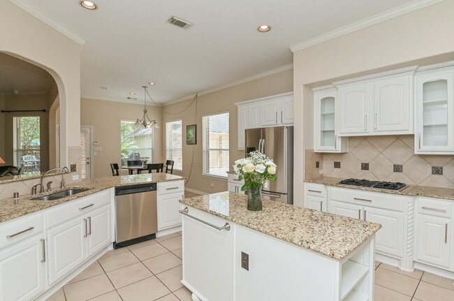 Building Photo - 7218 Spring Run Ln