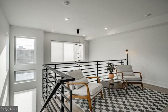 Building Photo - Hagert Street Estates