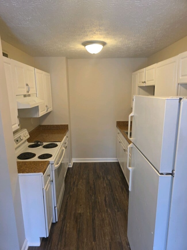 Building Photo - 4816 Andalusia Ln