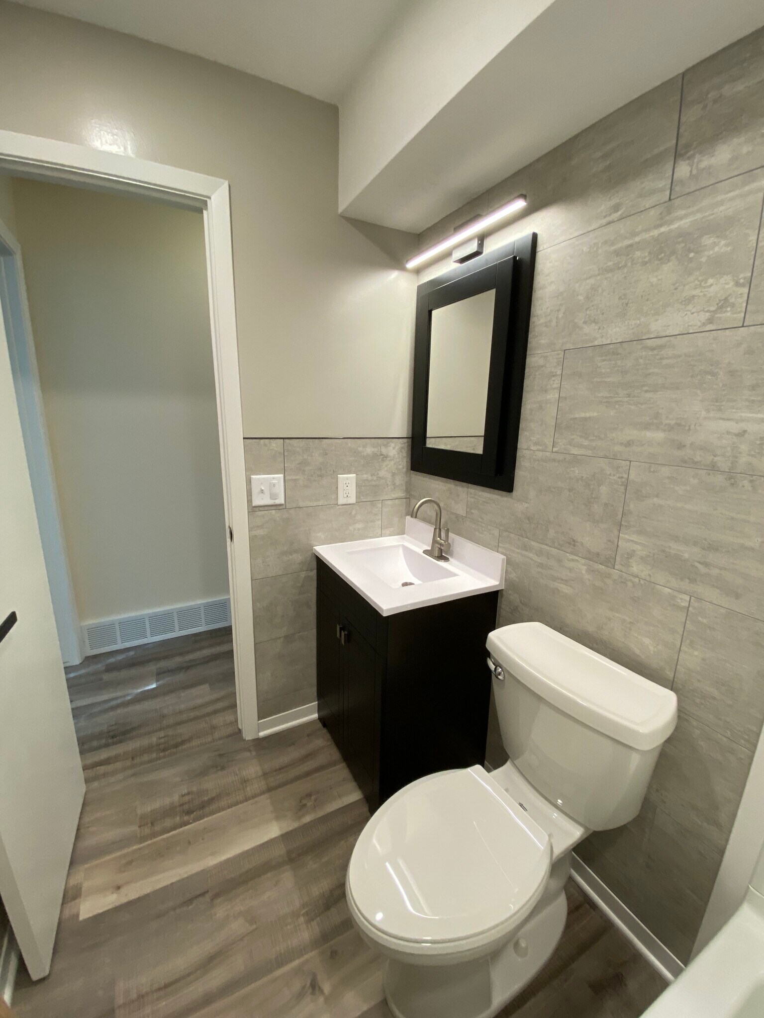 Building Photo - 10713 Browne St