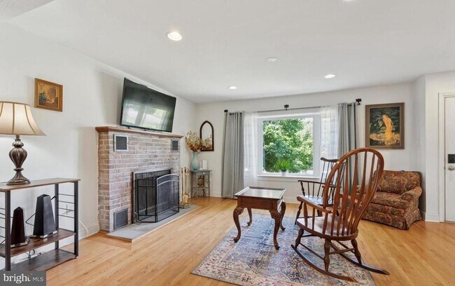 Building Photo - 3334 Germantown Pike