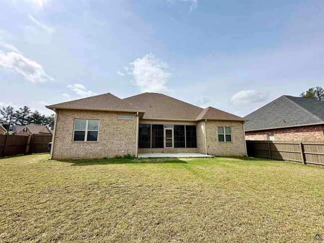 Building Photo - 101 Maidenhair Ct