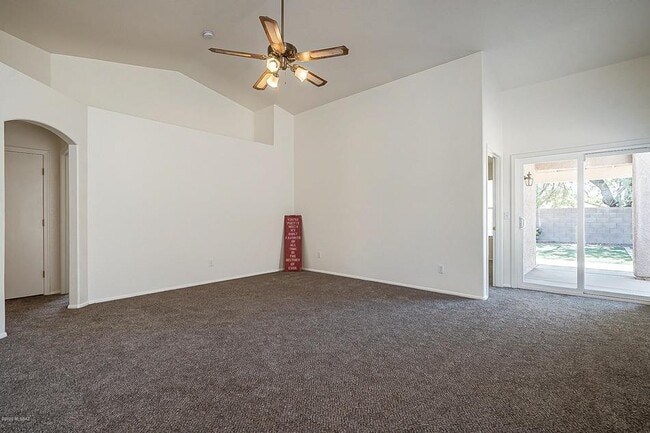 Building Photo - 9116 E Sugar Sumac St