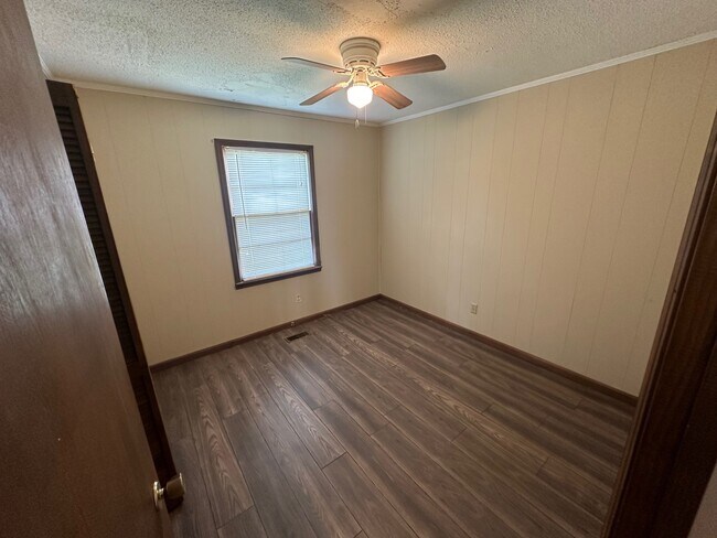 Building Photo - 1766 Turkey Creek Loop