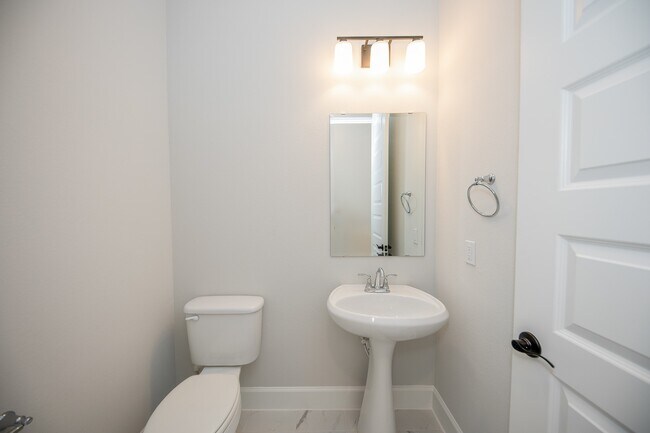 Building Photo - 21515 Blue Porterweed Trl