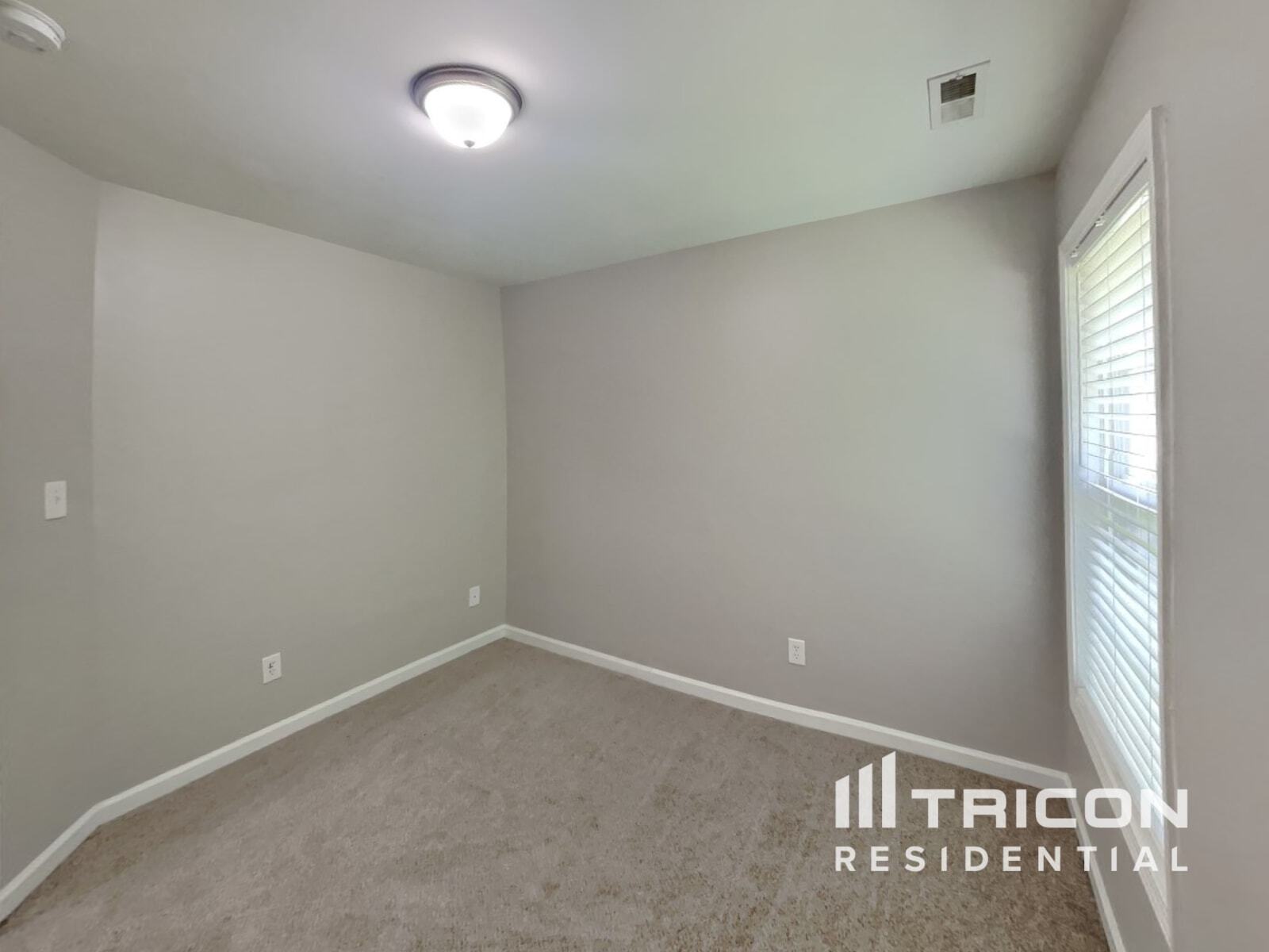 Building Photo - 1224 Sweetgrass St
