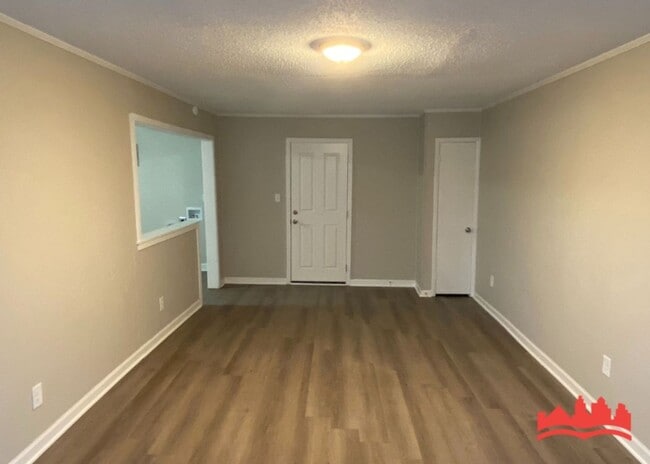 Building Photo - Welcome to 1703 Scottswood Street!