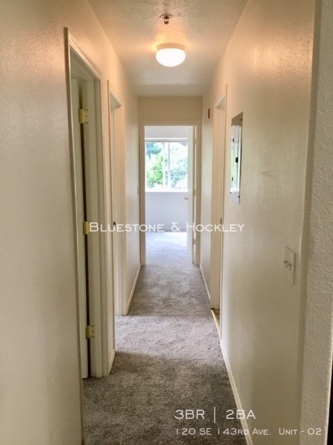 Building Photo - 120 SE 143rd Ave